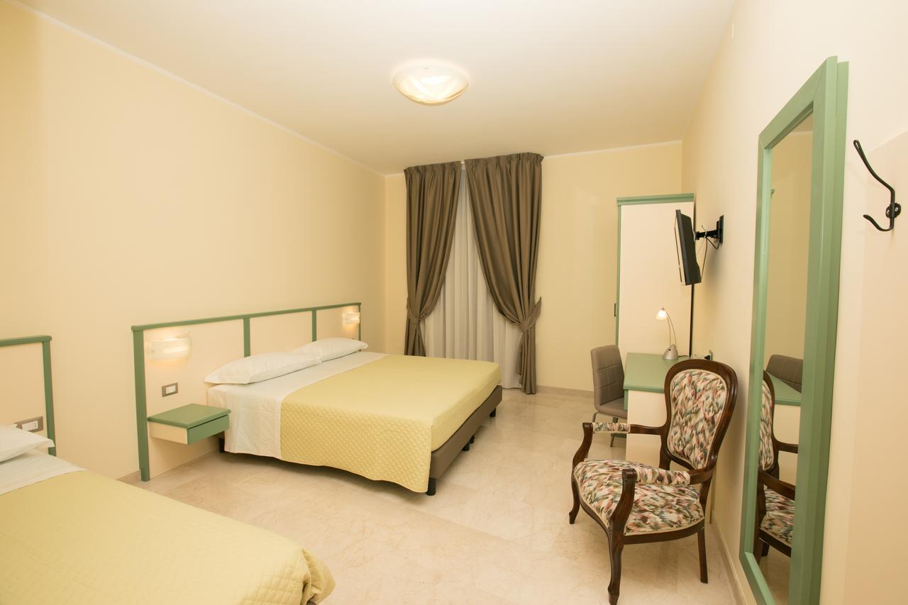 B&B Ponte Capograssi Σουλμόνα Εξωτερικό φωτογραφία